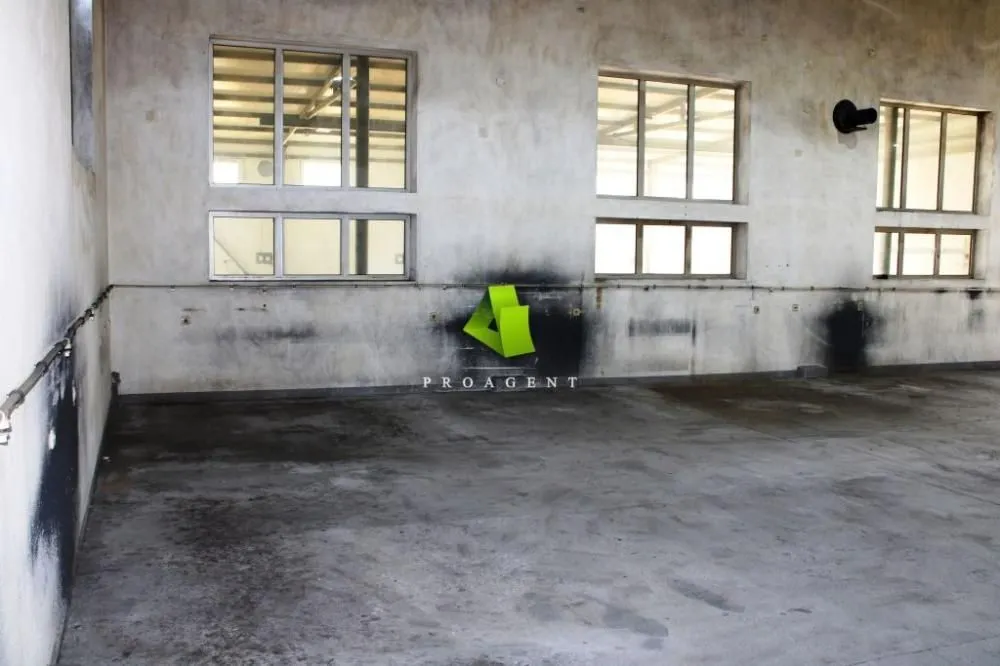 Rent, office space, 1500m², Crveni Krst, Niš