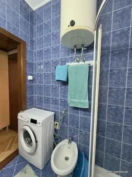 Izdavanje, jednosoban stan, 30m², Cvetni Trg, Vračar Sve Podlokacije - image 7