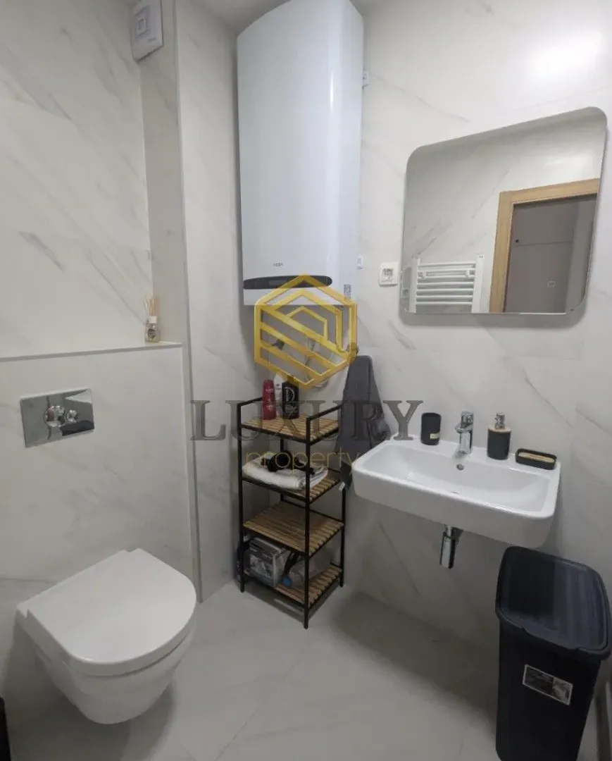 Izdavanje, jednosoban stan, 45m², New City, Podgorica