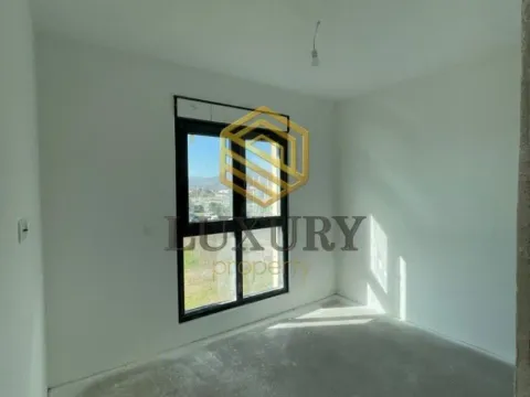 Prodaja, jednosoban stan, 32m², City Kvart, Podgorica - image 3
