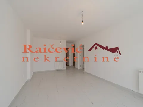 Sale, three bedroom apartment, 81m², Grocka, Beograd - image 2