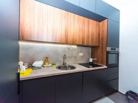 Izdavanje, jednosoban stan, 52m², Master Kvart, Podgorica - image 4