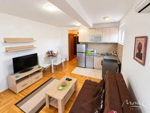 Prodaja, garsonjera, 28m², Tuški Put, Podgorica - image 3