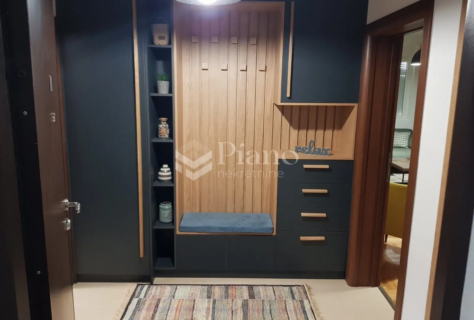 Izdavanje, dvosoban stan, 70m², Donja Gorica, Podgorica