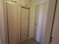 Izdavanje, jednosoban stan, 40m², Pobrežje, Podgorica - image 12