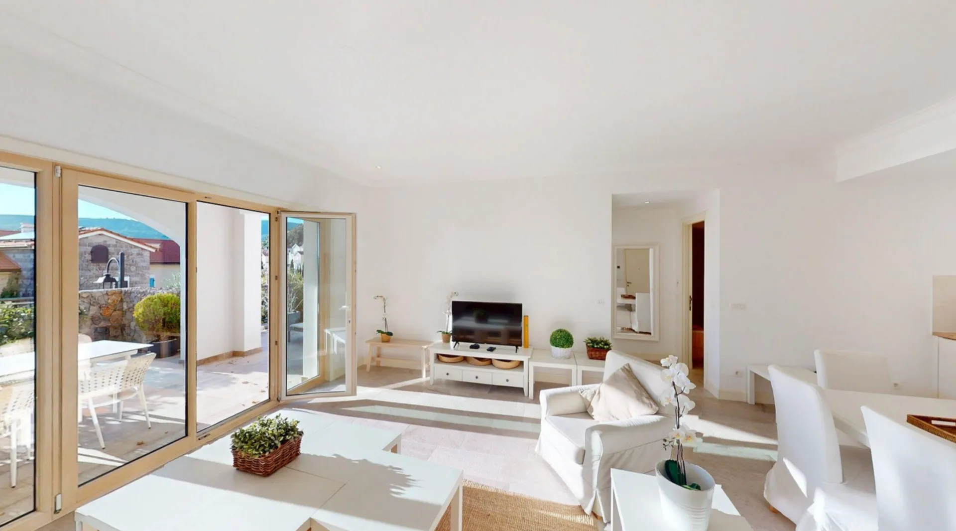 Prodaja, jednosoban stan, 75m², Luštica Bay, Tivat