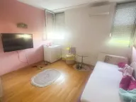 Prodaja, trosoban stan, 105m², Blok 5, Podgorica - image 12