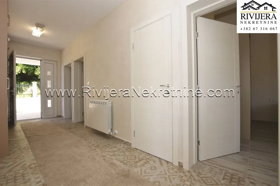 Prodaja, kuća, 220m², Zelenika, Herceg Novi