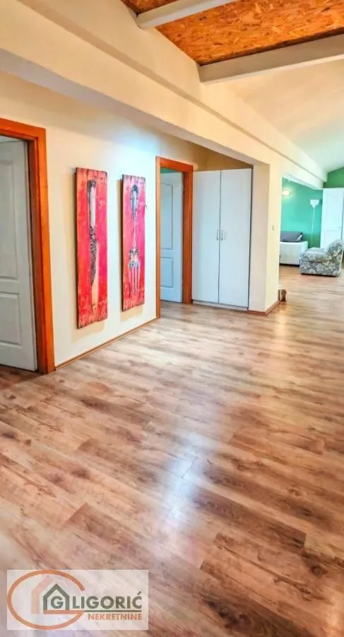 Sale, four bedroom apartment, 112m², Lekino Brdo, Voždovac Sve Podlokacije