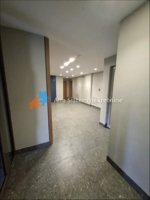 Izdavanje, dvosoban stan, 62m², Lekino Brdo, Voždovac Sve Podlokacije