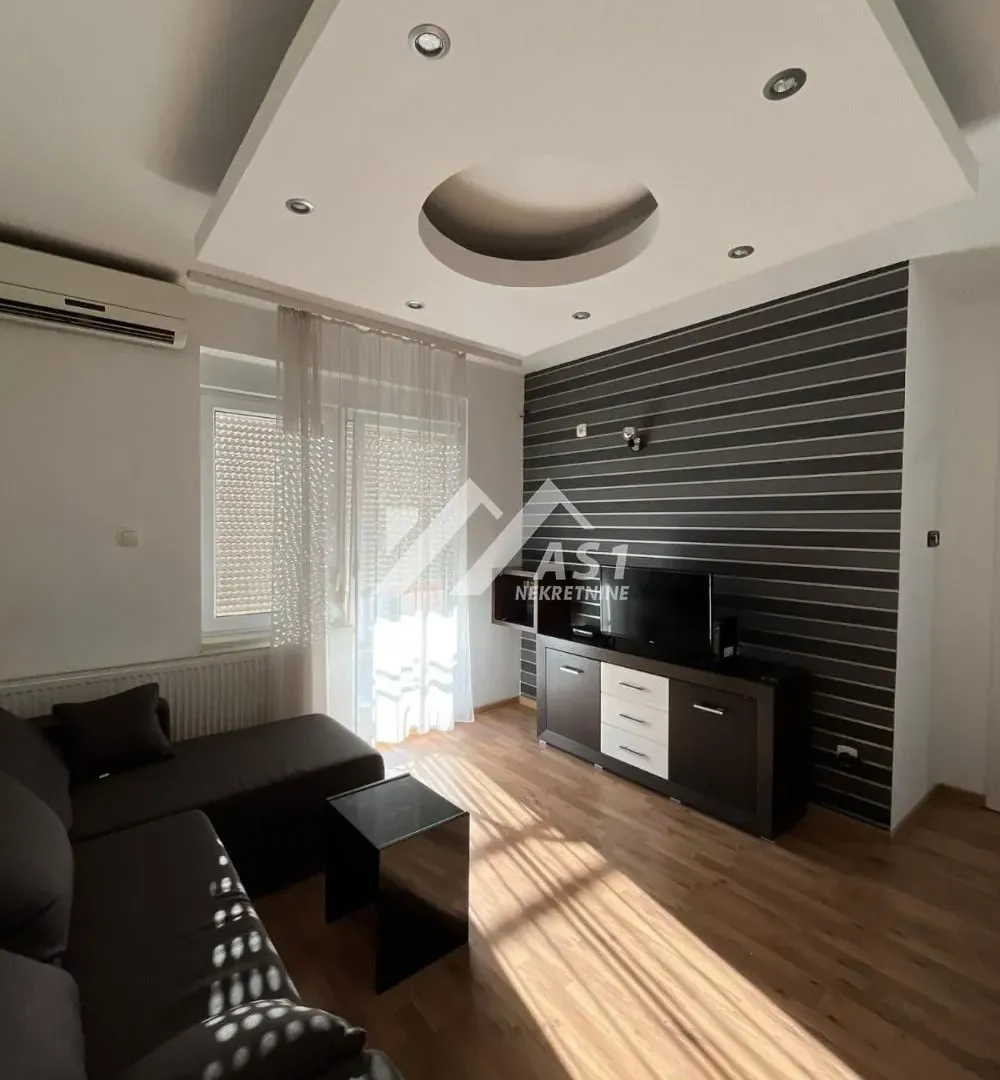 Izdavanje, jednosoban stan, 36m², Nova Detelinara, Novi Sad Sve Podlokacije