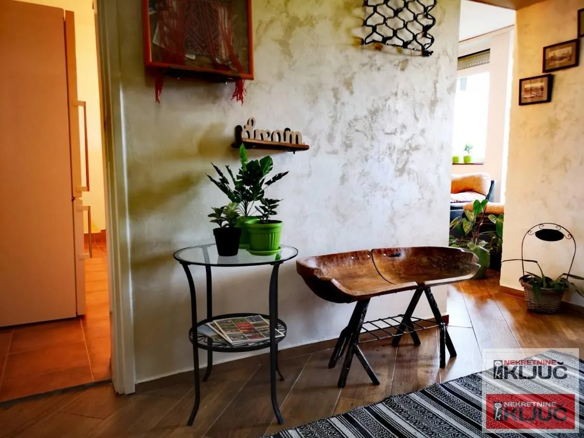 Prodaja, stan, 90m², Bulevar Evrope, Novi Sad Sve Podlokacije