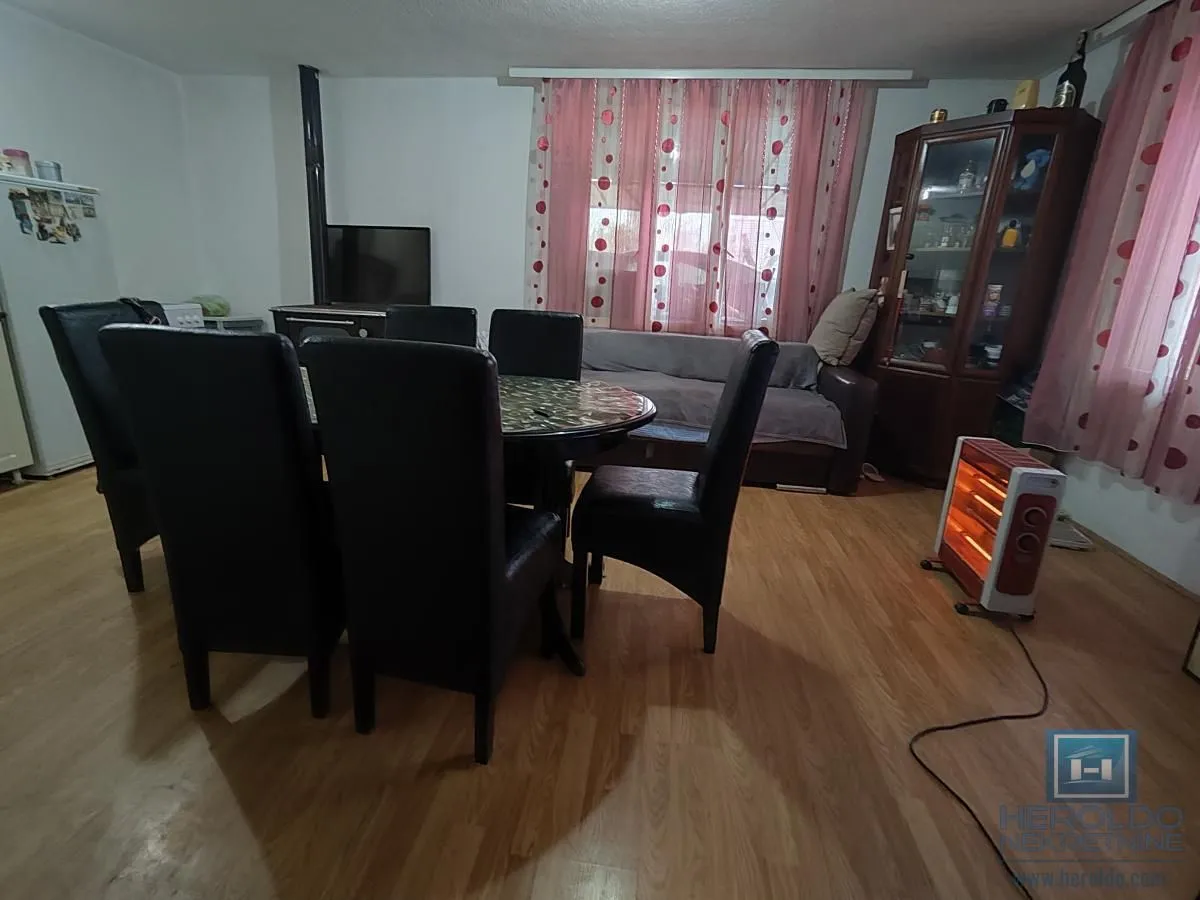 Prodaja, kuća, 192m², Đurđevo brdo, Jagodina