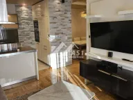 Izdavanje, trosoban stan, 70m², Grbavica, Novi Sad Sve Podlokacije - image 1