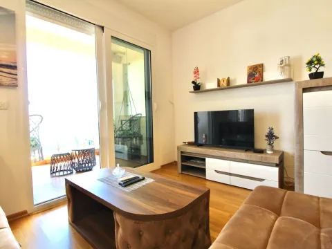 Stan-na-dan, dvosoban stan, 100m², Dobra Voda, Budva - image 6