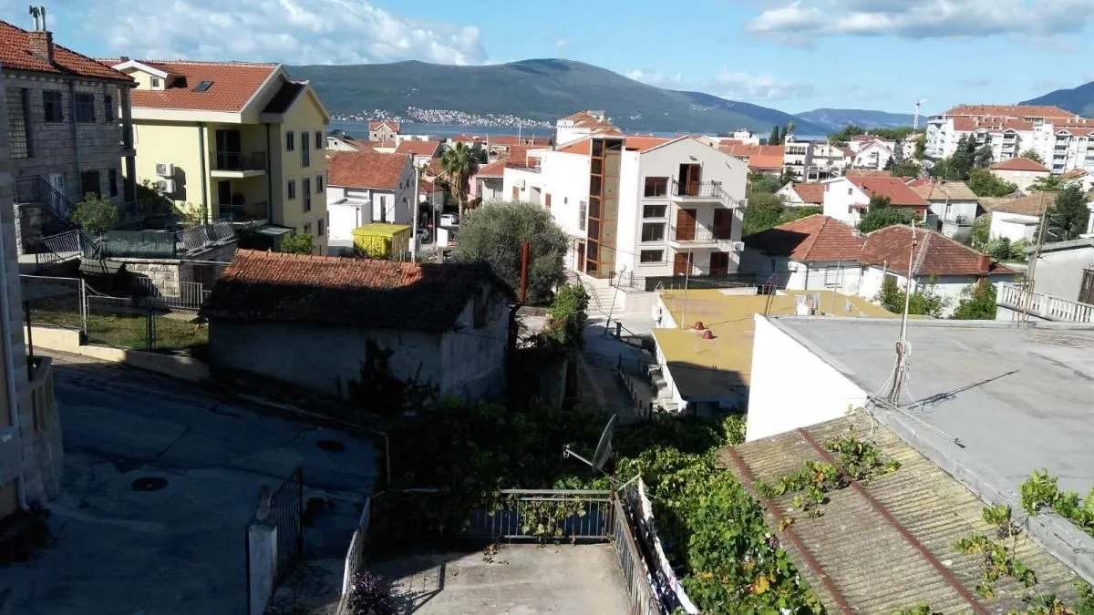 Sale, house, 375m², Kalimanj, Tivat