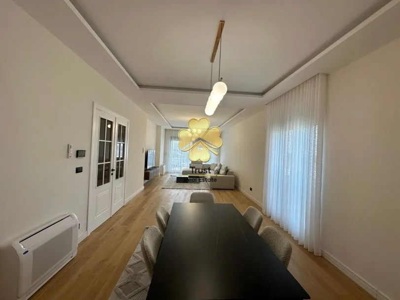 Rent, three bedroom apartment, 120m², Gorica C, Podgorica