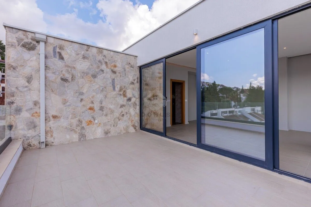 Prodaja, kuća, 315m², Krašići, Tivat