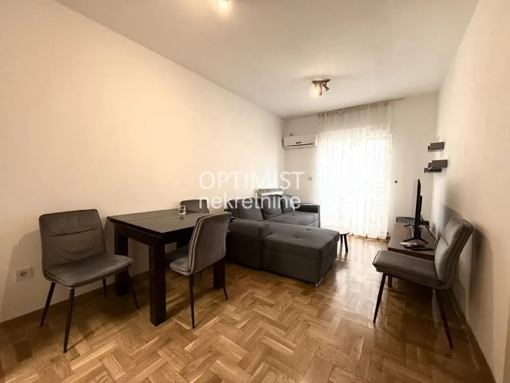 Izdavanje, dvosoban stan, 42m², Cvijićeva, Palilula Sve Podlokacije