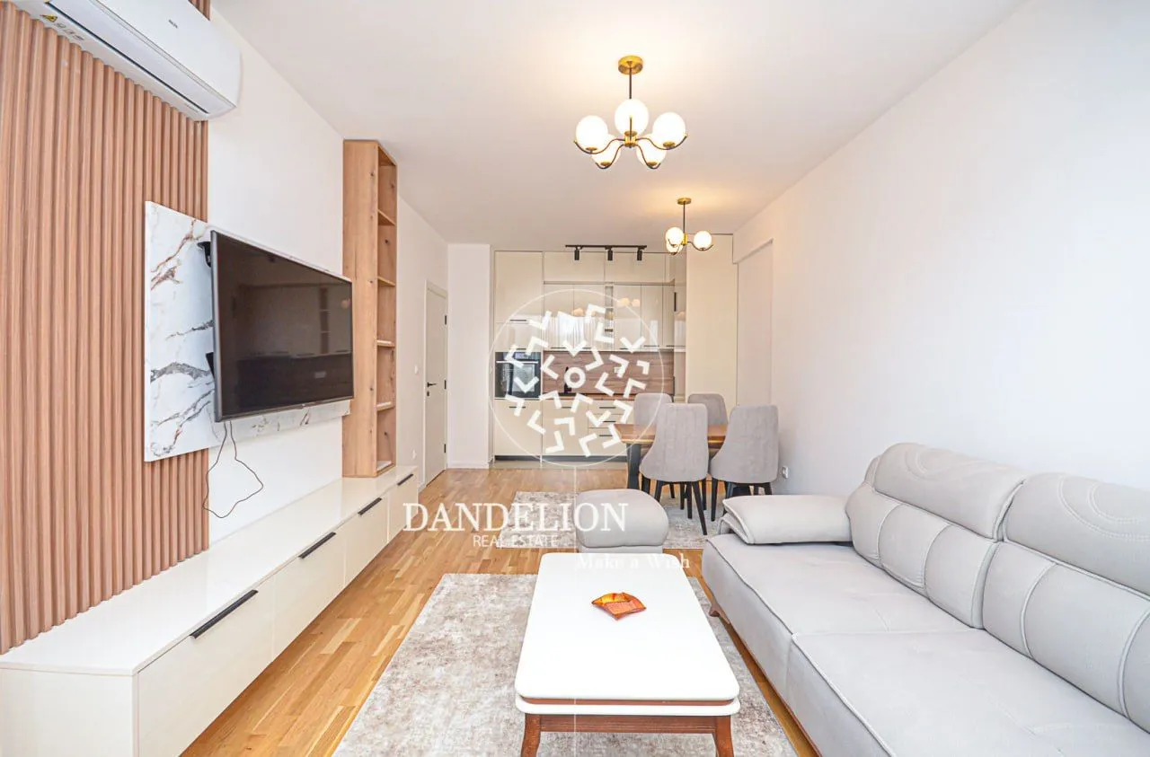 Izdavanje, dvosoban stan, 66m², Stari Aerodrom, Podgorica