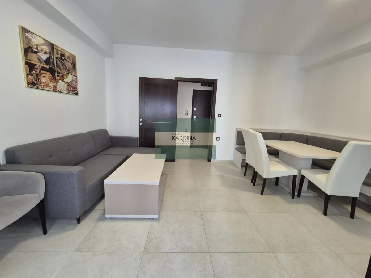 Prodaja, trosoban stan, 72m², Aqua park, Jagodina