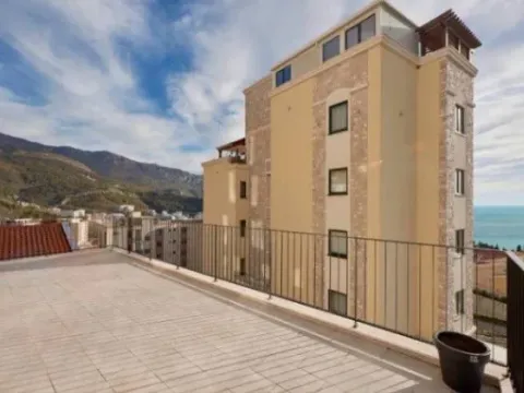 Sale, one bedroom apartment, 76m², Bečići, Budva - image 8