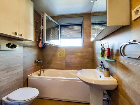 Rent, two bedroom apartment, 63m², Dalmatinska ulica, Podgorica - image 15