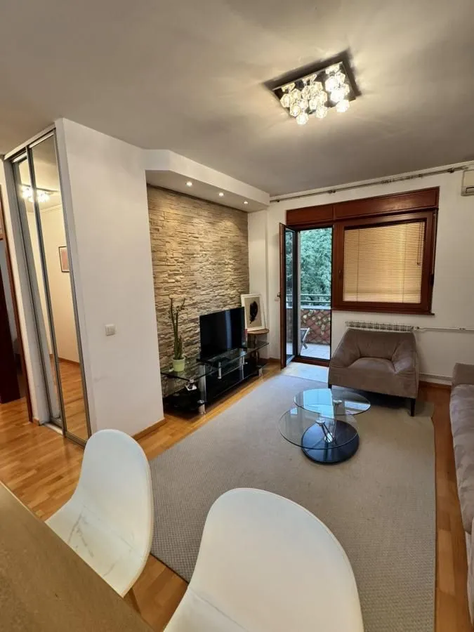 Prodaja, dvosoban stan, 52m², Stari grad, Novi Sad
