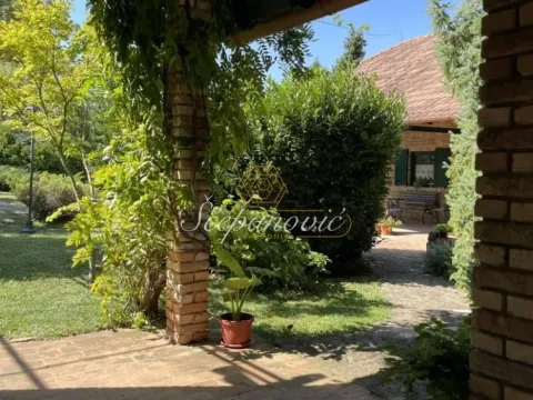 Prodaja, kuća, 202m², Sremska Kamenica, Petrovaradin - image 46