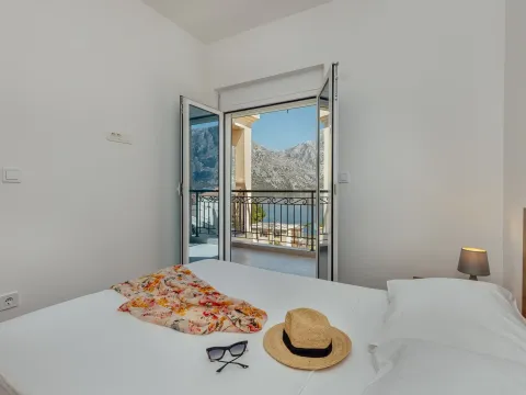 Prodaja, stan, 440m², Stoliv, Kotor - image 34