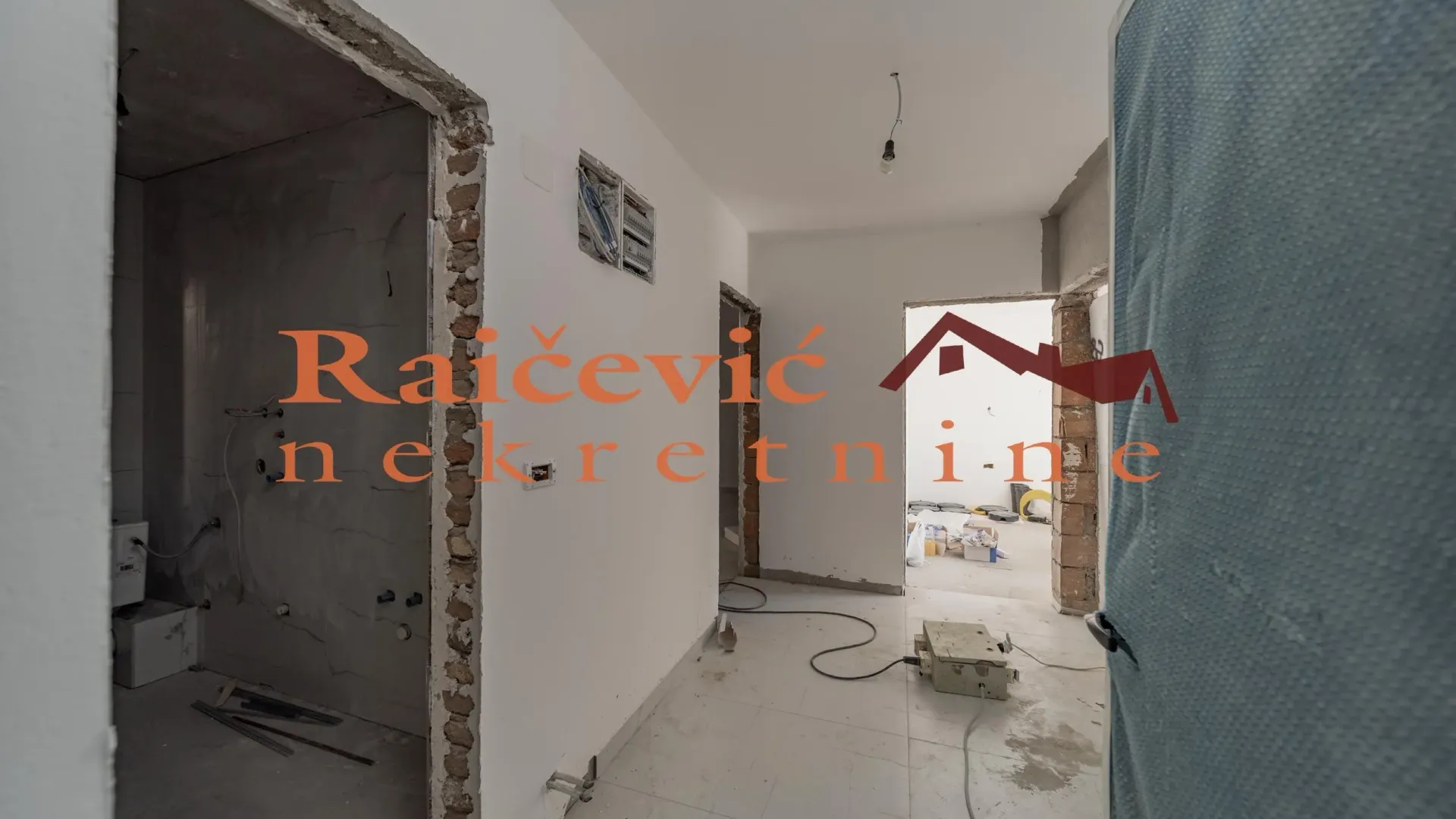 Prodaja, trosoban stan, 82m², Grocka, Beograd