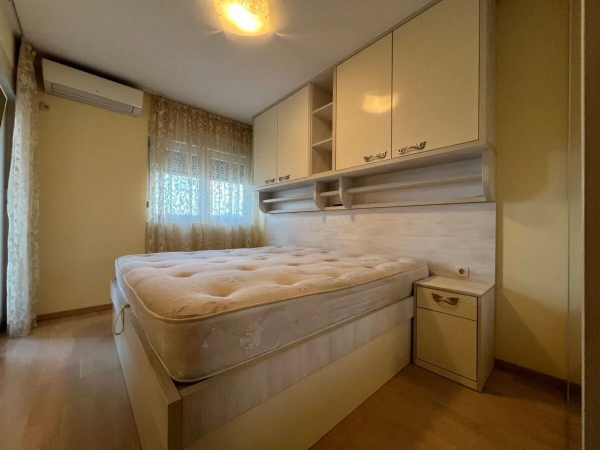 Izdavanje, trosoban stan, 107m², City Kvart, Podgorica