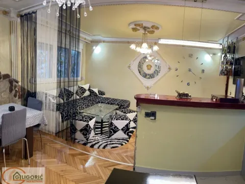 Prodaja, trosoban stan, 57m², Karaburma, Palilula Sve Podlokacije - image 2