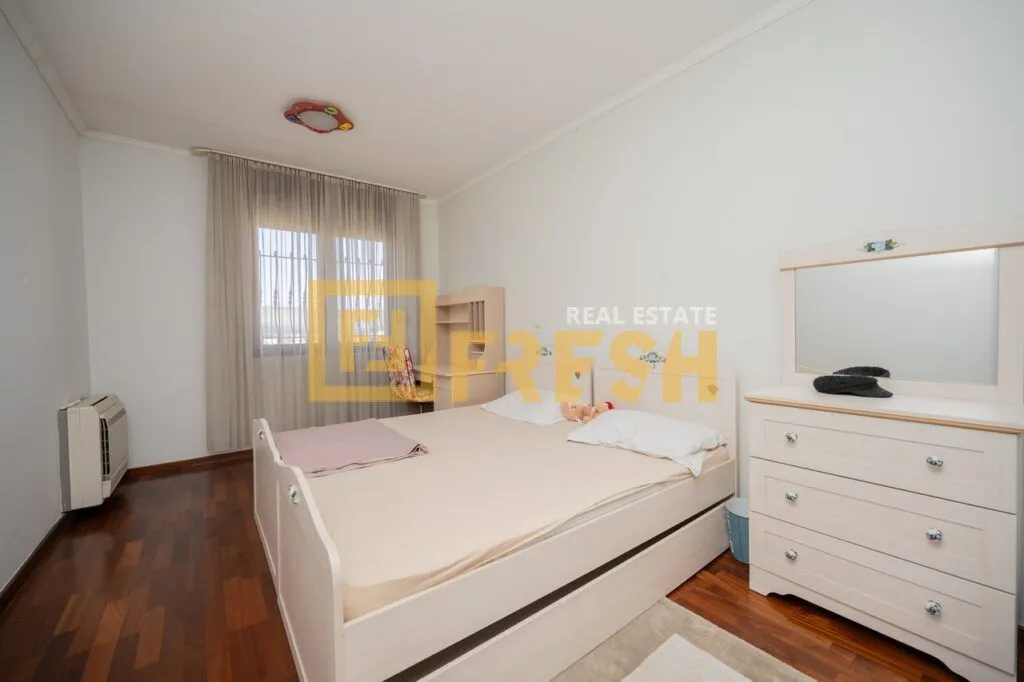 Prodaja, trosoban stan, 127m², Preko Morače, Podgorica