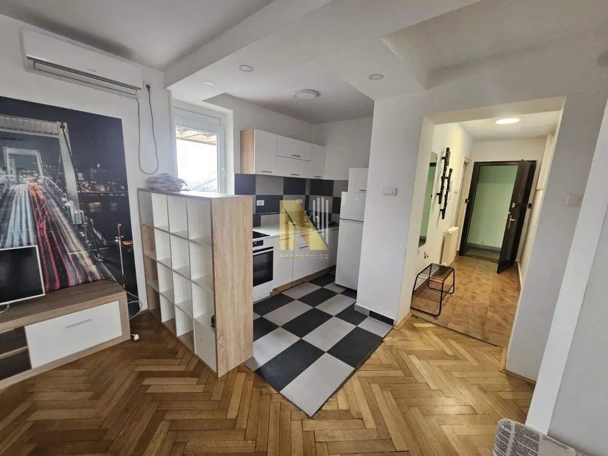 Prodaja, dvosoban stan, 48m², Stari grad, Novi Sad