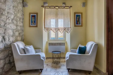 Prodaja, kuća, 112m², Prčanj, Kotor - image 9