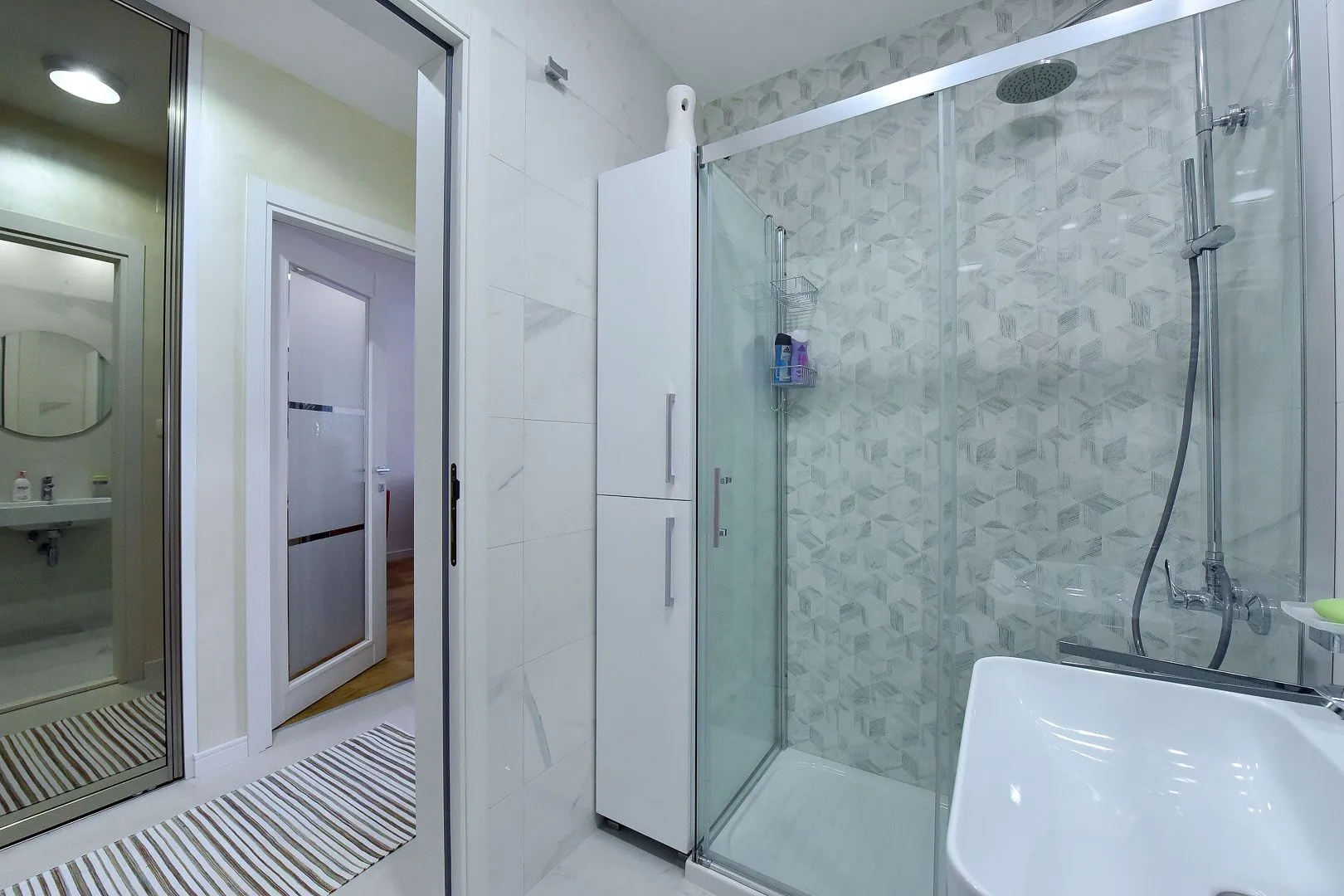 Rent, one bedroom apartment, 59m², Central Point, Podgorica