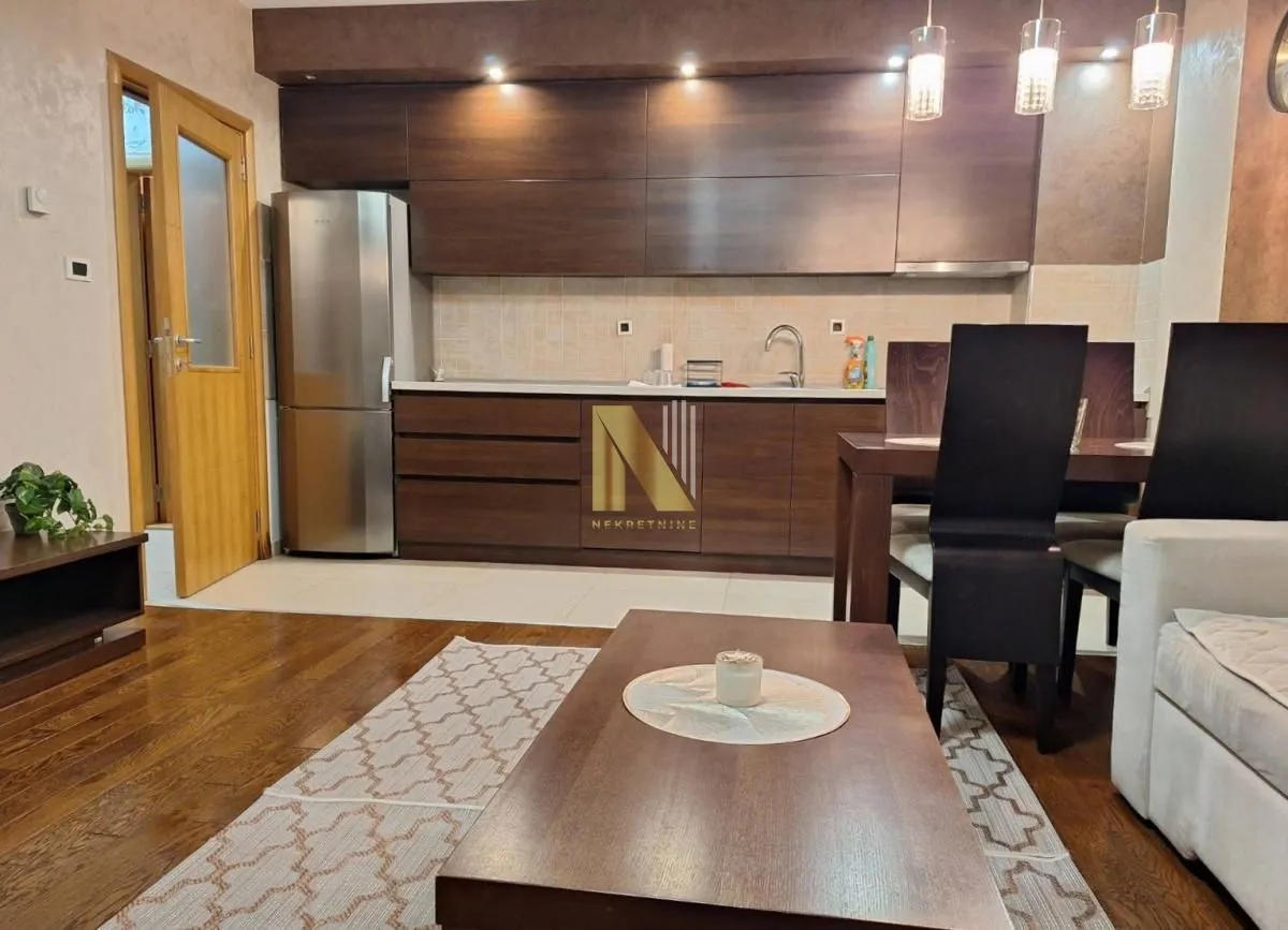Izdavanje, jednosoban stan, 47m², Sajmište, Novi Sad