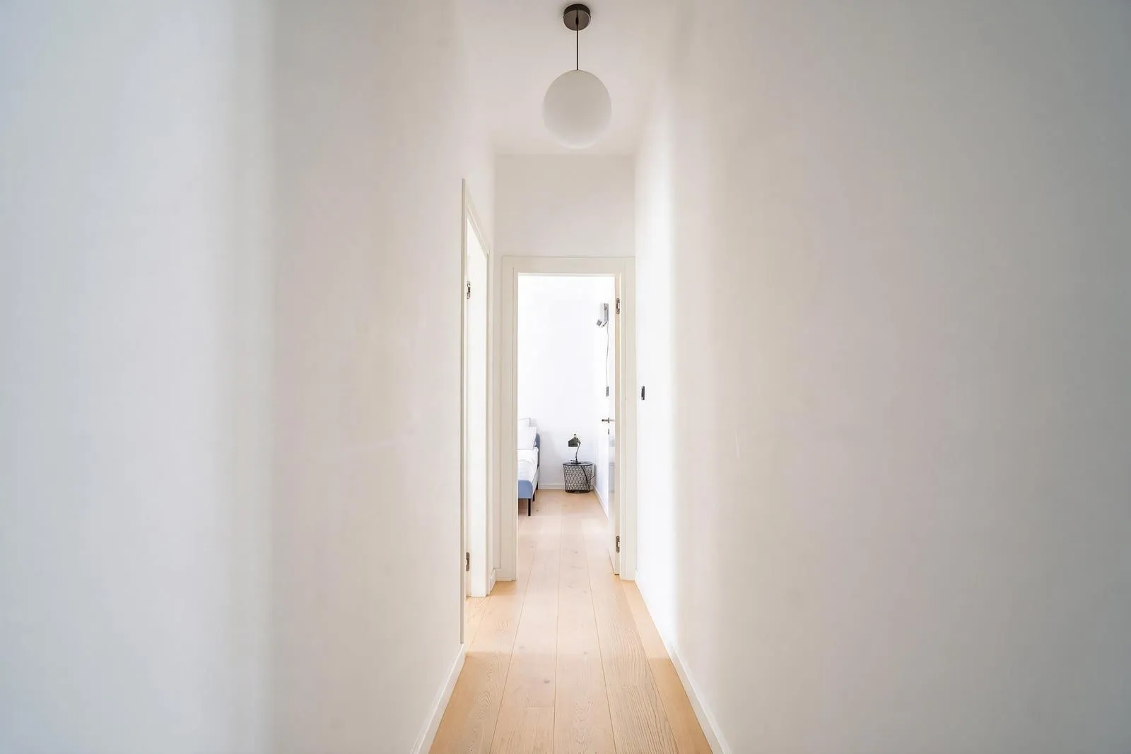 Prodaja, trosoban stan, 55m², Tivat, Crna Gora