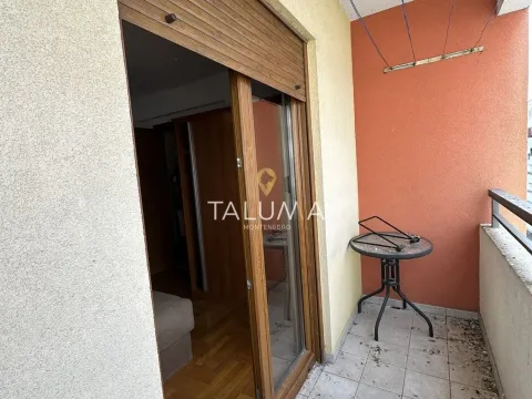 Prodaja, dvosoban stan, 55m², Stari Aerodrom, Podgorica - image 4