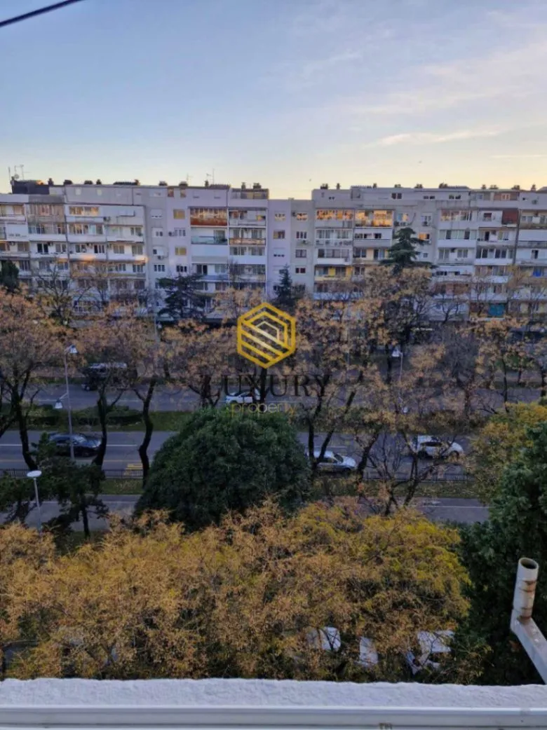 Rent, one bedroom apartment, 58m², Preko Morače, Podgorica
