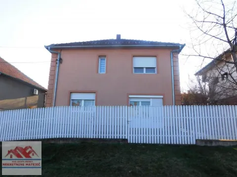 Prodaja, kuća, 140m², Grošnica, Kragujevac - image 1