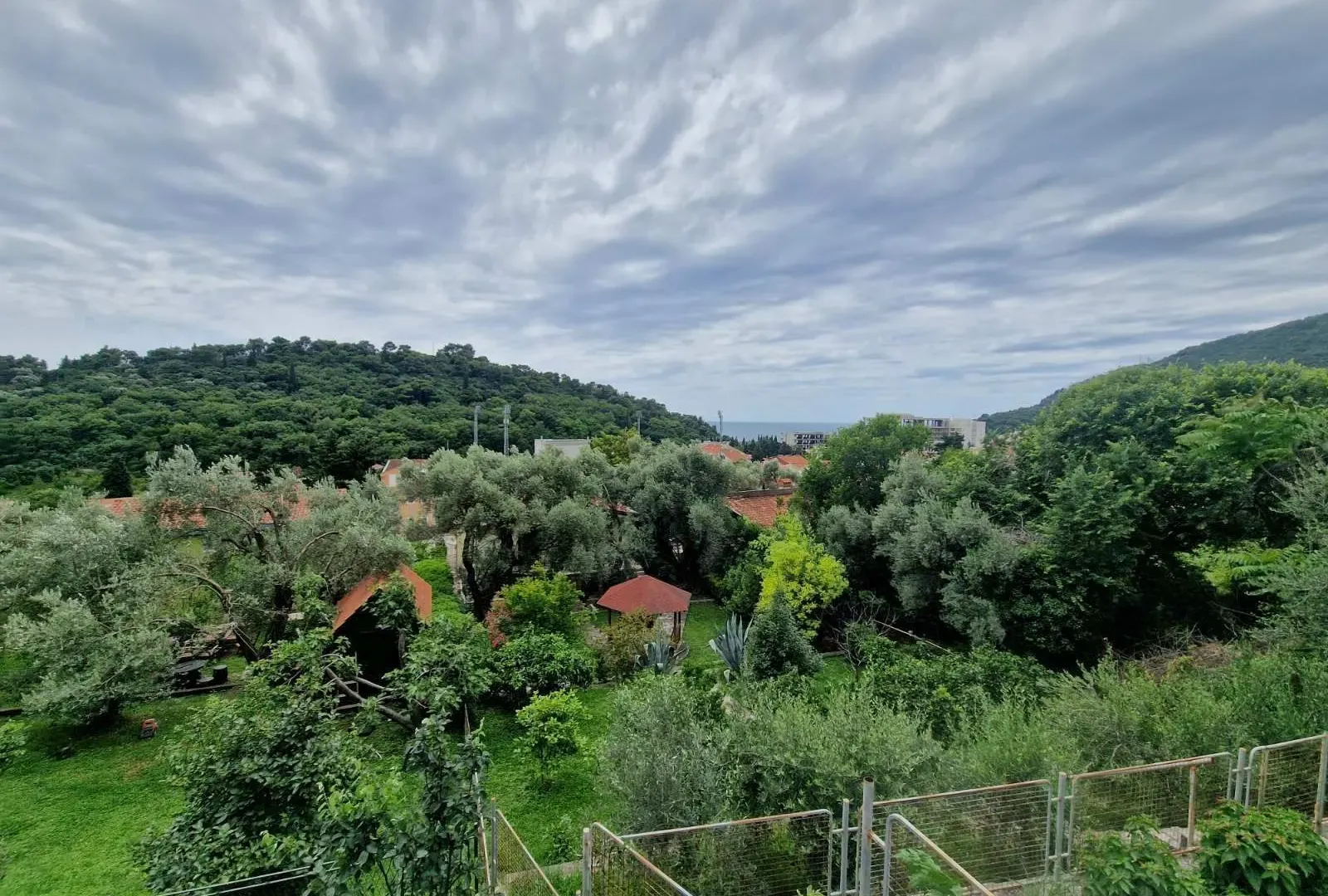Sale, two bedroom apartment, 56m², Petrovac, Budva
