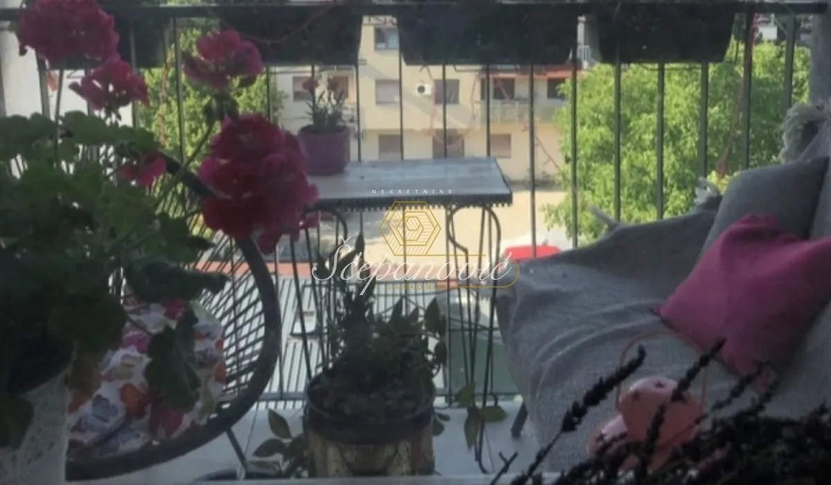 Prodaja, dvosoban stan, 43m², Podbara, Novi Sad Sve Podlokacije