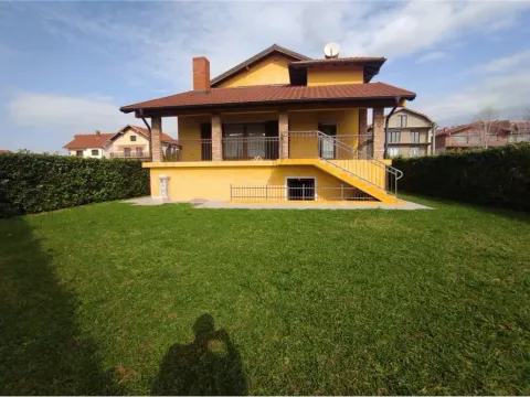 Prodaja, kuća, 309m², Niš, Srbija - image 14