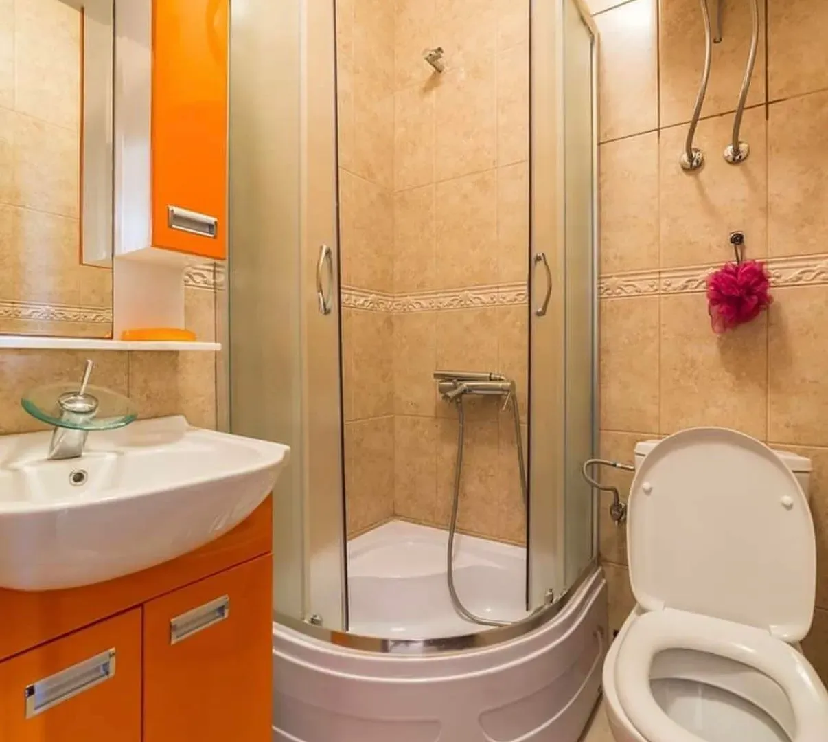 Rent, house, 280m², Centar, Budva