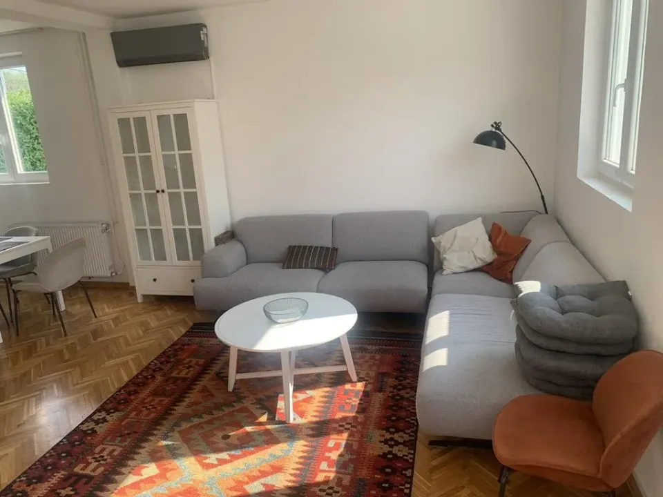 Rent, house, 250m², Zagorič, Podgorica