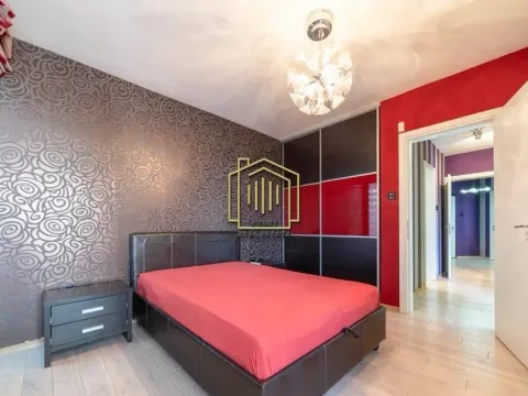 Izdavanje, trosoban stan, 140m², Preko Morače, Podgorica - image 5