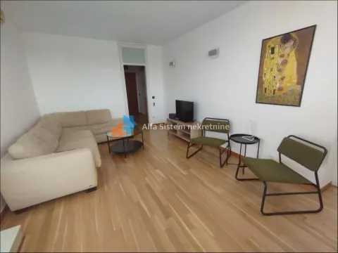 Rent, two bedroom apartment, 60m², Kalenić Pijaca, Vračar Sve Podlokacije - image 3