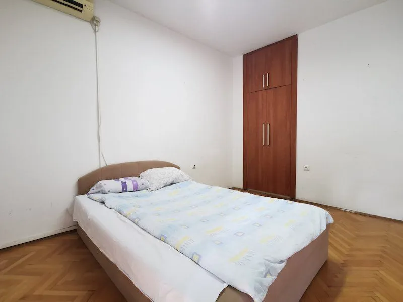 Rent, office space, 82m², Pejton, Podgorica